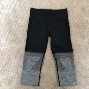 Lululemon Black and Grey Leggings